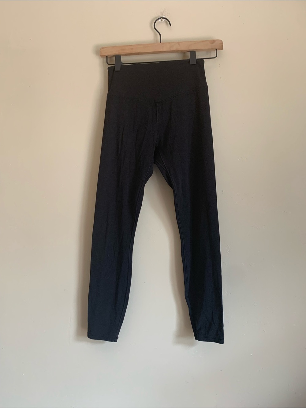 Vuori High-Waist Black Leggings Women Size Small Bottoms Pants Clothing